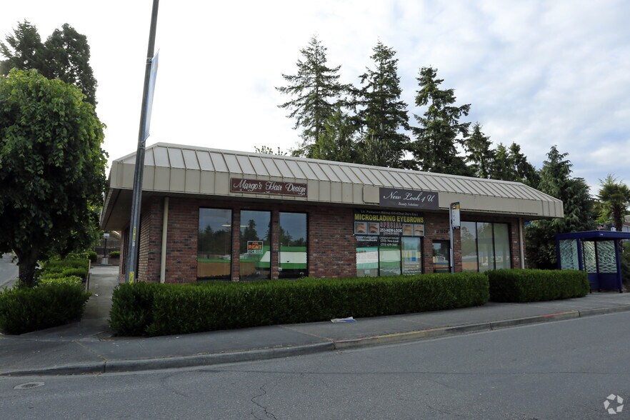 More Photos Of 21804 Marine View Dr S, Seattle Freestanding For Lease