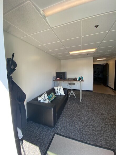 More Photos Of 9210 NE 62nd Ave, Vancouver Unknown For Lease