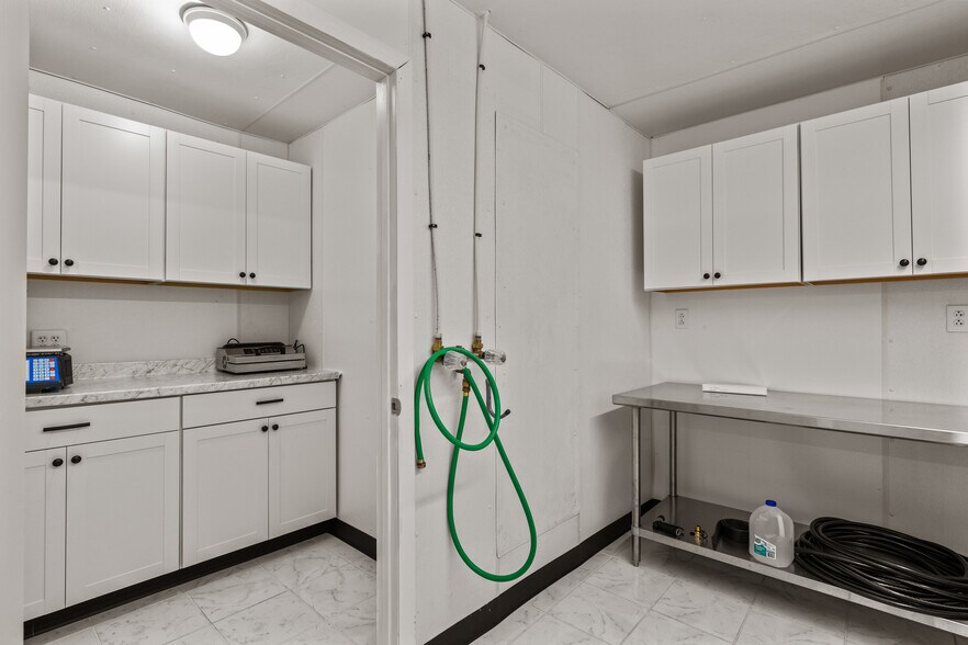 More Photos Of 1282 US Highway 2 E, Kalispell Apartments For Sale