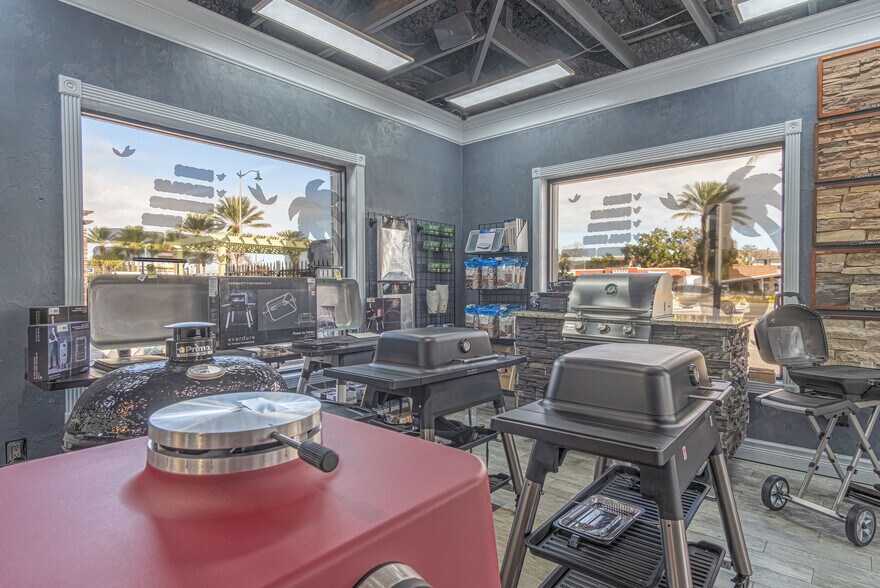 More Photos Of 2036 S Ridgewood Ave, Daytona Beach Medical For Sale