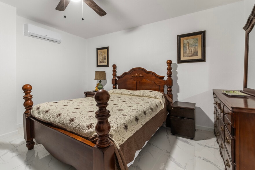 More Photos Of 25033 N Highway 288B, Angleton Land For Sale