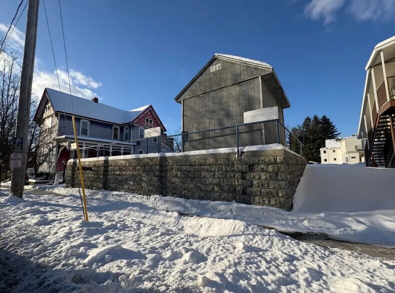 More Photos Of 113 Hawley St, Binghamton Office Residential For Lease