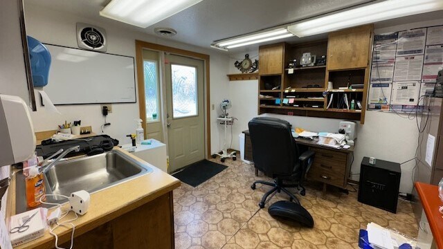 More Photos Of 301 SW Belair Dr, Clatskanie Medical For Sale