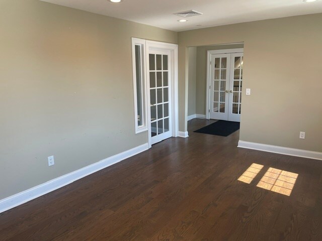 More Photos Of 281 Main St, Woodbridge Loft Creative Space For Lease