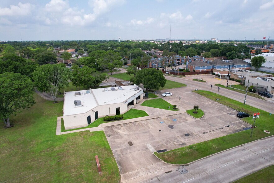 More Photos Of 12755 N Houston Rosslyn Rd, Houston Bank For Sale