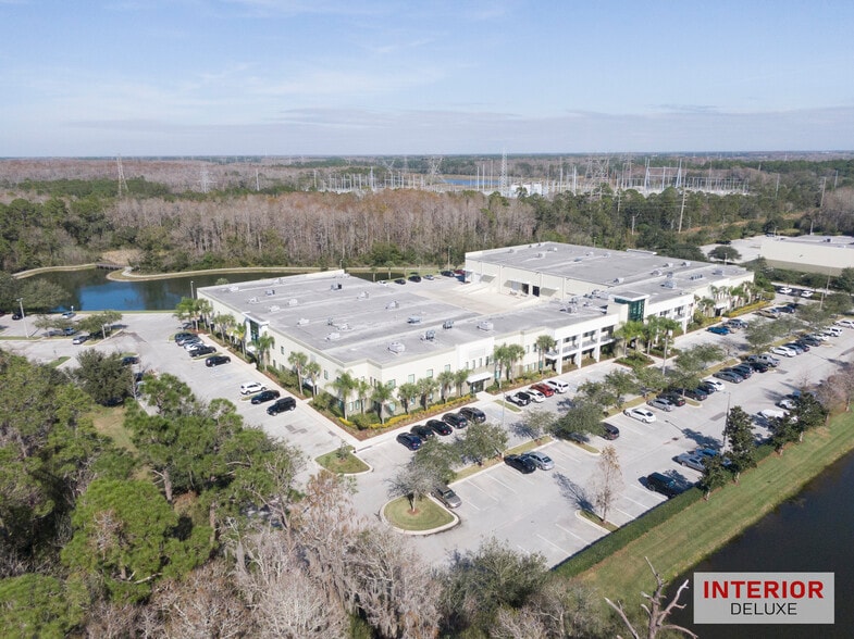 More Photos Of 720 N Brooker Creek Blvd, Oldsmar Flex For Sale