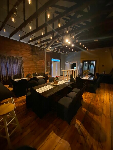 More Photos Of 955 Commercial St NE, Conyers Loft Creative Space For Sale