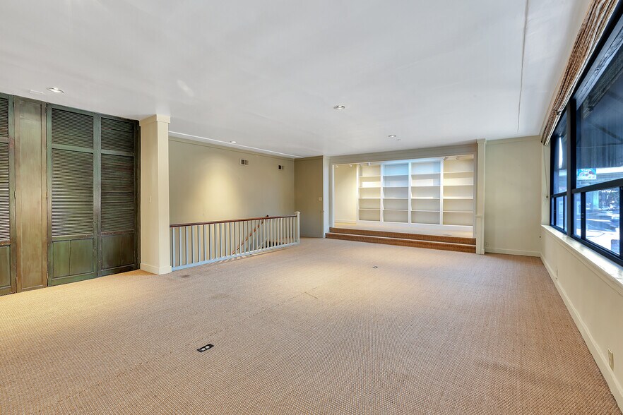 More Photos Of 575 10th St, San Francisco Warehouse For Sale