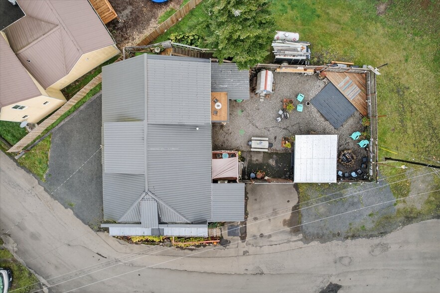 More Photos Of 8 Fairgrounds Rd, Skamokawa Restaurant For Sale