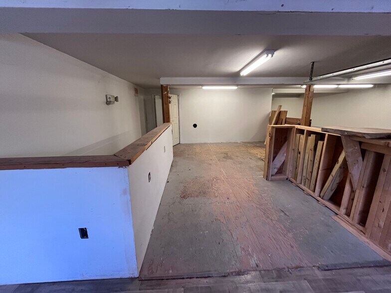 More Photos Of 25 Hayward St, Ipswich Warehouse For Lease
