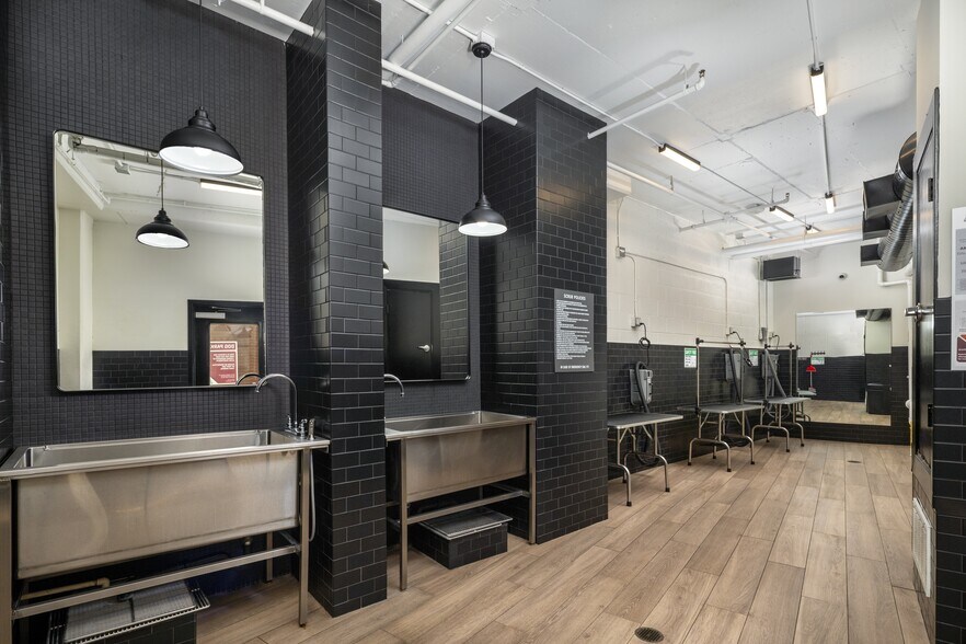 More Photos Of 899 Traction Ave, Los Angeles Apartments For Lease