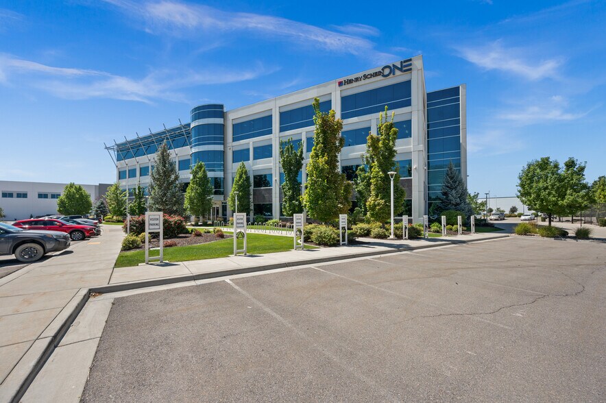 More Photos Of 1220 S 630 E, American Fork Office For Sale