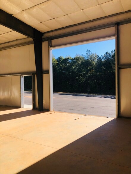 More Photos Of 670 Old Hull, Athens Flex For Lease