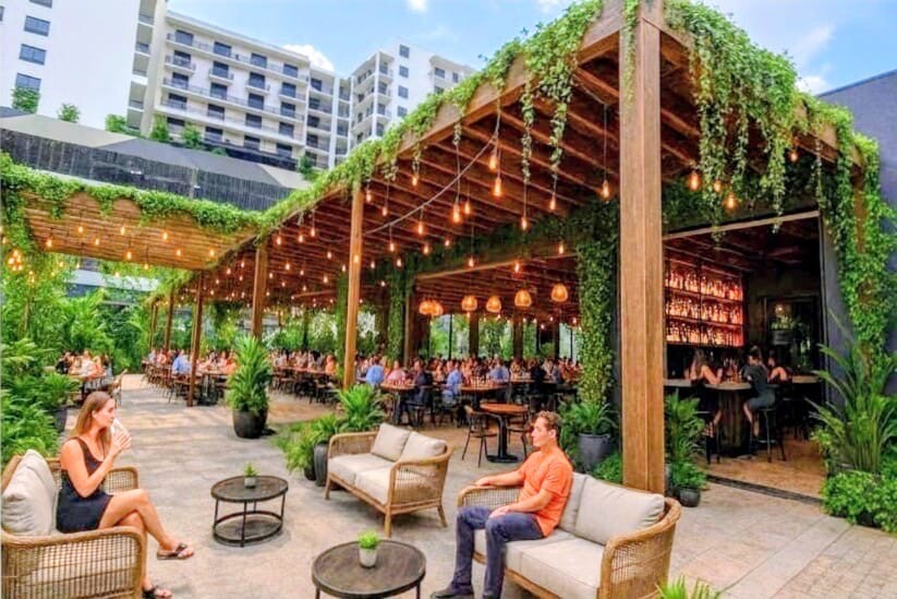 More Photos Of 2020 Harrison St, Hollywood Storefront For Sale