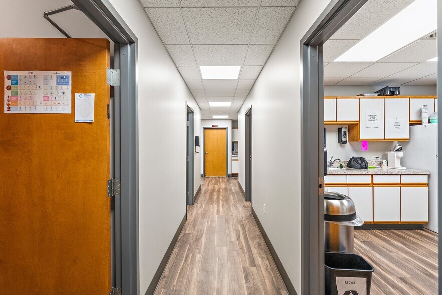 More Photos Of 1550 S Woodland Ave, Michigan City Medical For Sale