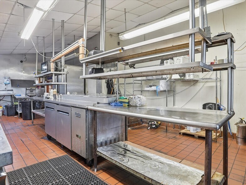 More Photos Of 1874 Route 611, Mount Pocono Restaurant For Sale