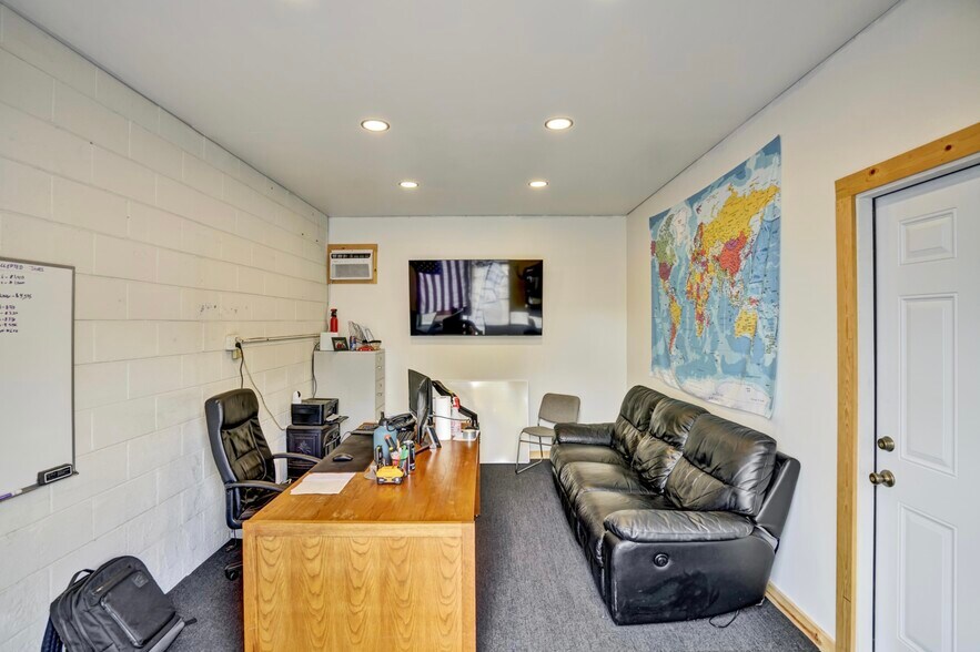 More Photos Of 2805 Castro Valley blvd, Castro Valley Office For Sale