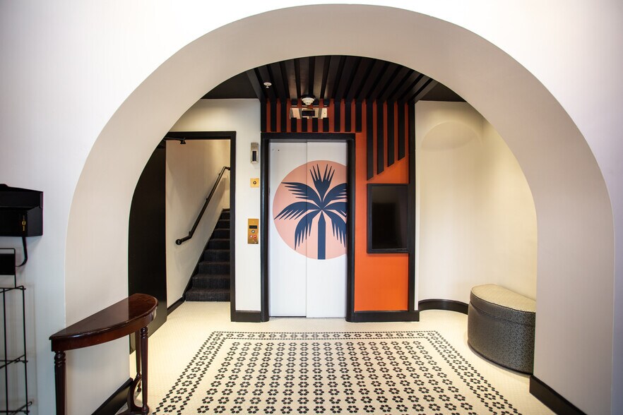 More Photos Of 56 E Pine St, Orlando Loft Creative Space For Lease