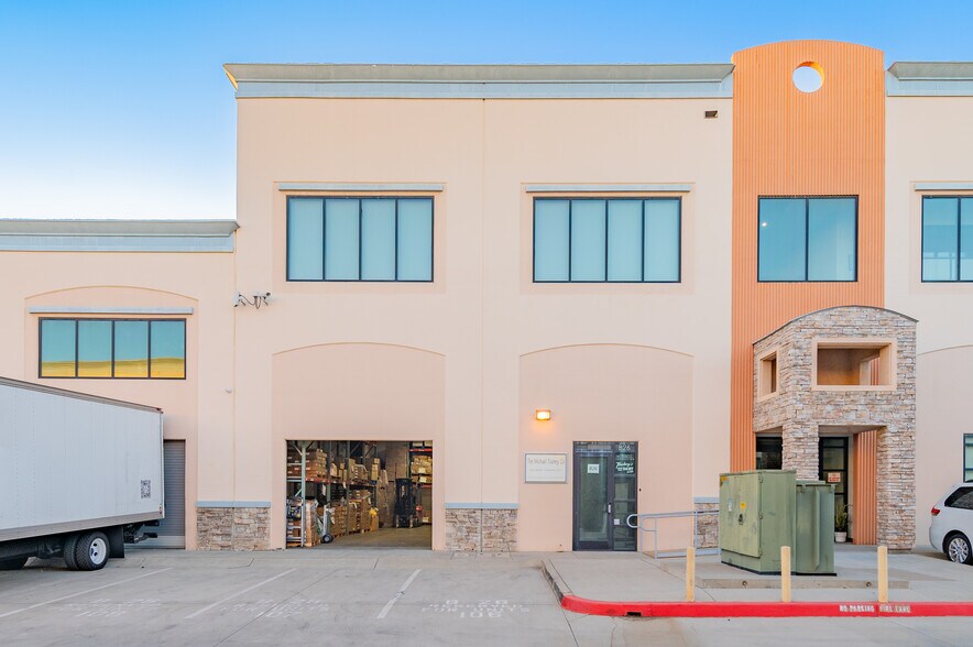 More Photos Of 1773 W San Bernardino Rd, West Covina Industrial For Sale