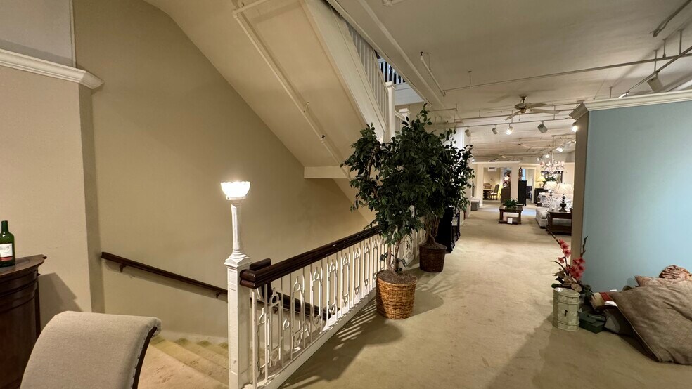 More Photos Of 223 Northampton St, Easton Apartments For Sale