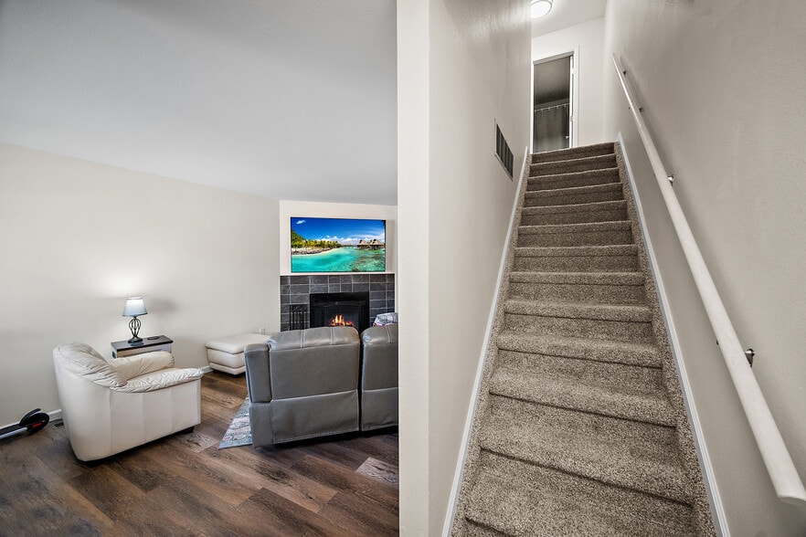 More Photos Of 2350 Split Rock Dr, Colorado Springs Apartments For Sale