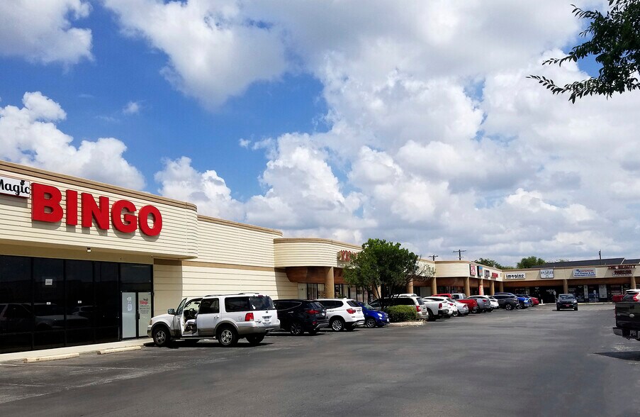 More Photos Of 8323-8373 Culebra Rd, San Antonio Unknown For Lease