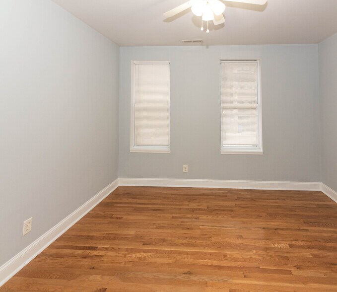 More Photos Of 2445 Lakeview Ave, Baltimore Apartments For Sale