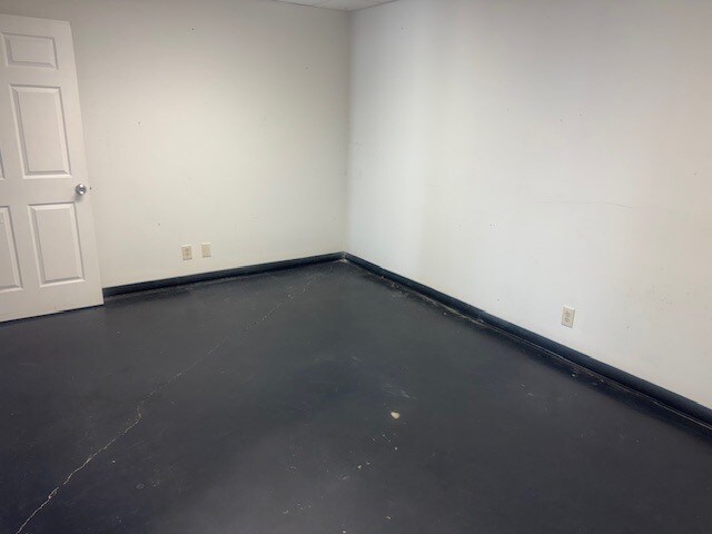 More Photos Of 3535 Macon Rd, Columbus Freestanding For Lease