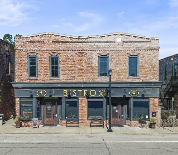 Primary Photo Of 219-221 N Parler Ave, Saint George Restaurant For Sale