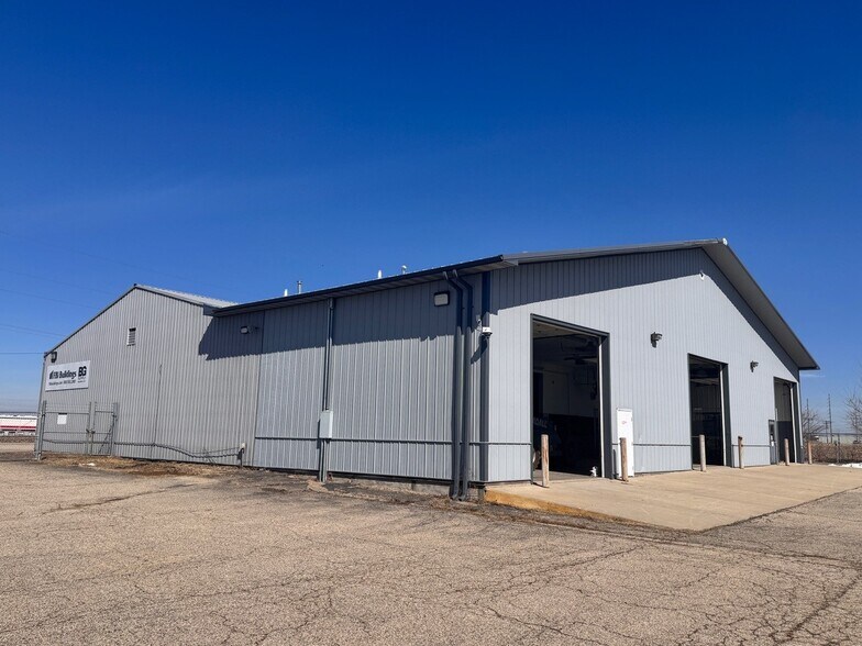 More Photos Of 440 E Backbone Rd, Princeton Warehouse For Sale