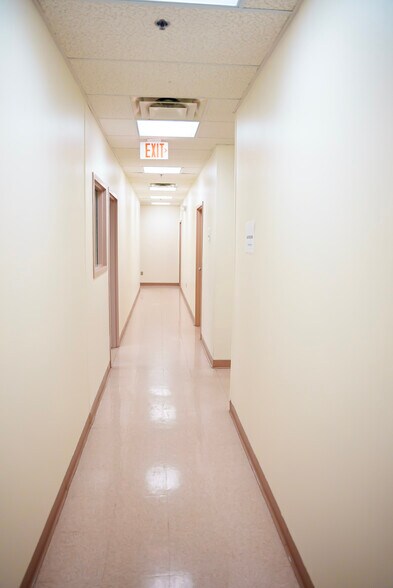 More Photos Of 1301 W Forest Grove Rd, Vineland Flex For Lease