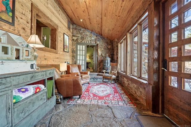 More Photos Of 4347 W 41st St, Tulsa Hospitality For Sale