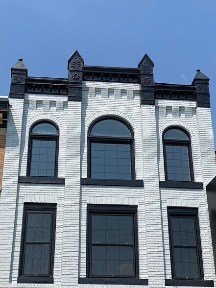 More Photos Of 128 S 1st St, Lehighton Office For Lease