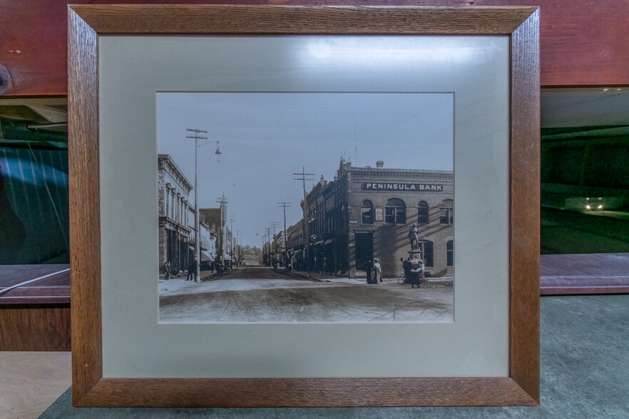 More Photos Of 100-106 S Main st, Ishpeming Bank For Sale