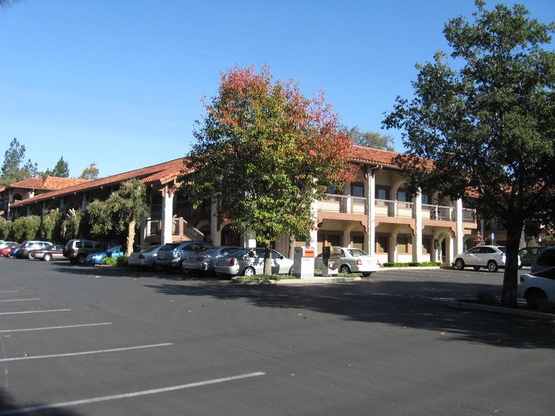 More Photos Of 3625 E Thousand Oaks Blvd, Westlake Village Office For Lease