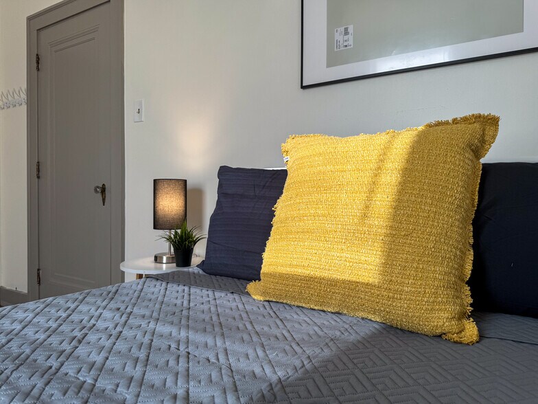 More Photos Of 105 S 5th St, Duquesne Specialty For Sale