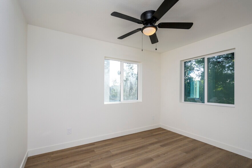 More Photos Of 5822 Gage Ave, Bell Gardens Apartments For Sale