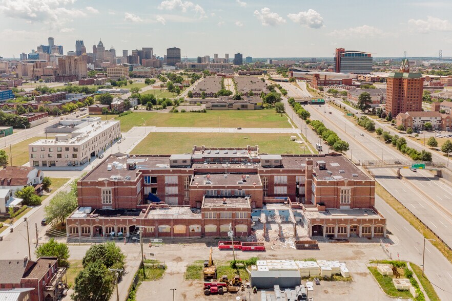 More Photos Of 950 Selden St, Detroit Schools For Lease