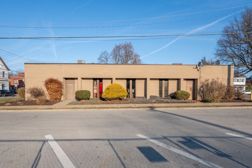 More Photos Of 600 Ligonier St, Latrobe Medical For Sale