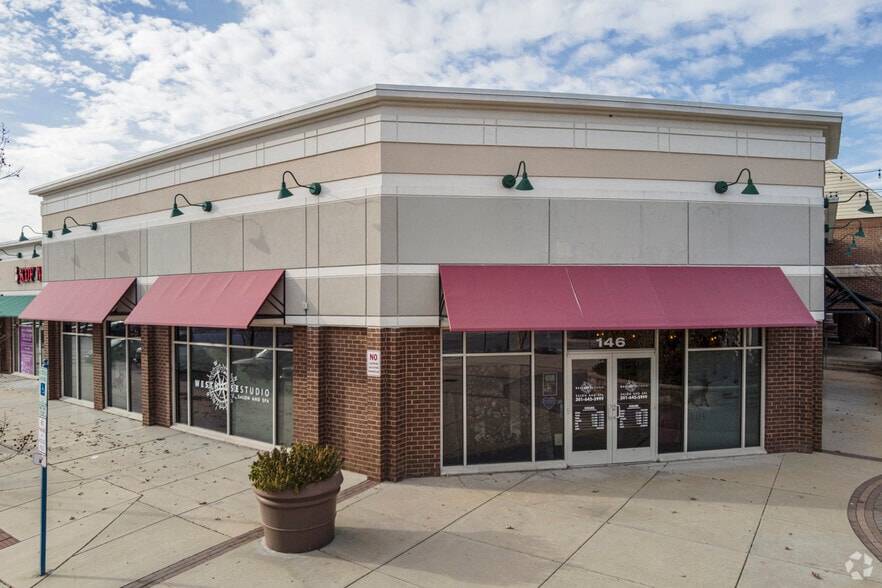 More Photos Of 110-195 Village Dr, Waldorf Unknown For Lease