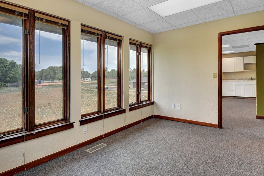 More Photos Of 1300 Plaza Ct N, Lafayette Office For Lease