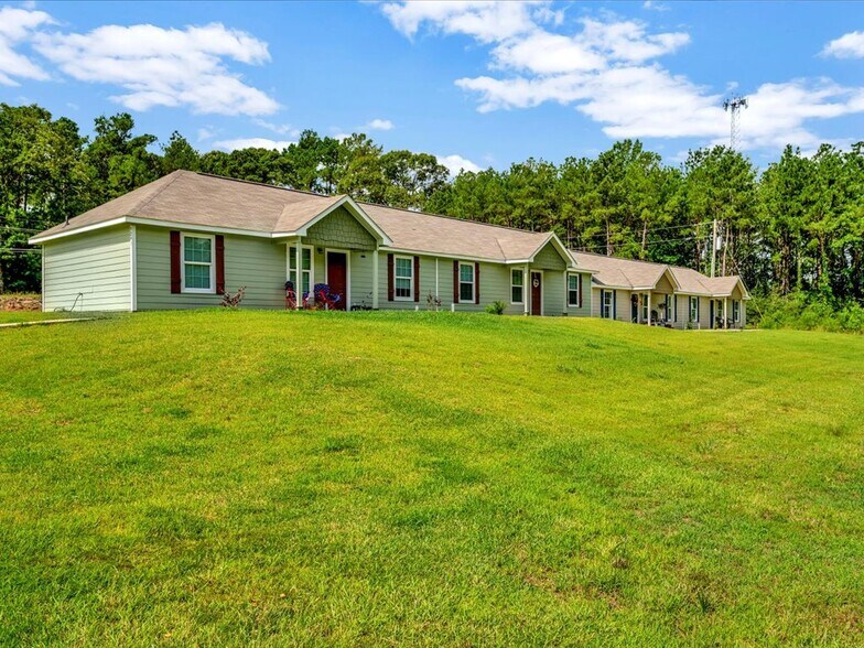 More Photos Of 3205 Sam Rayburn, Brookeland Apartments For Sale