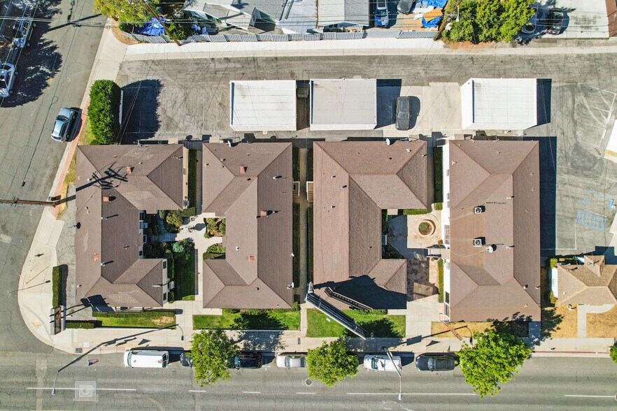 More Photos Of 2003 Lake Ave, Altadena Apartments For Sale