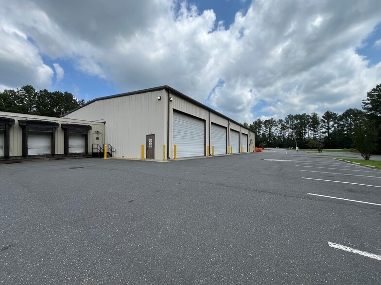 More Photos Of 1384 Camp Creek Rd, Lancaster Truck Terminal For Sale