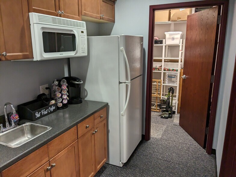 More Photos Of 1012 Market St, Fort Mill Loft Creative Space For Sale
