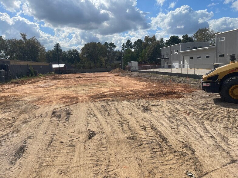 More Photos Of 32223 Tamina Rt, Magnolia Flex For Lease