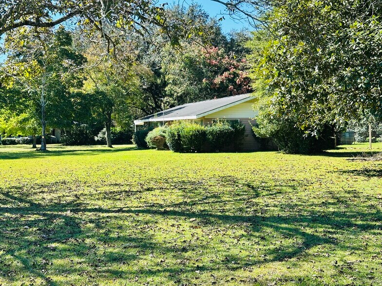 More Photos Of 5435 Highway 21, Atmore Land For Sale