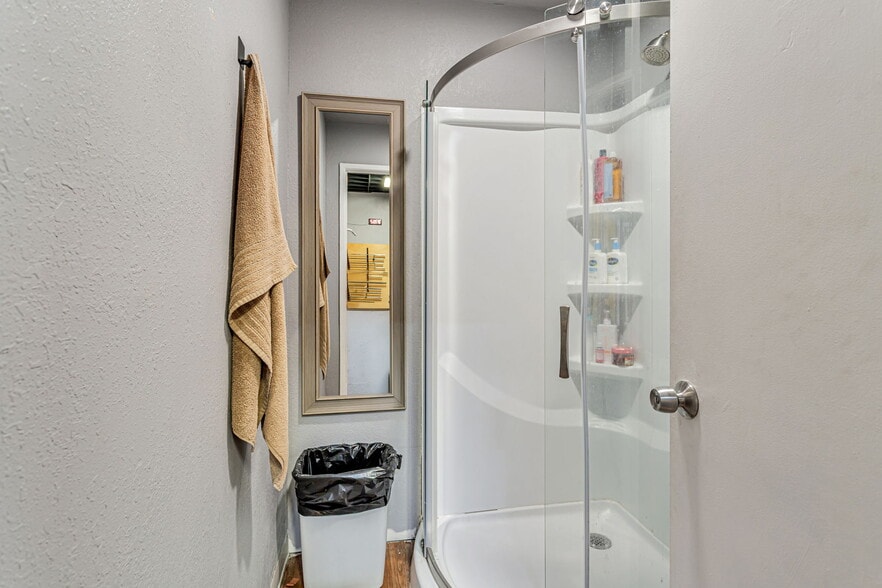 More Photos Of 3065 Carriker Ln, Soquel Warehouse For Sale