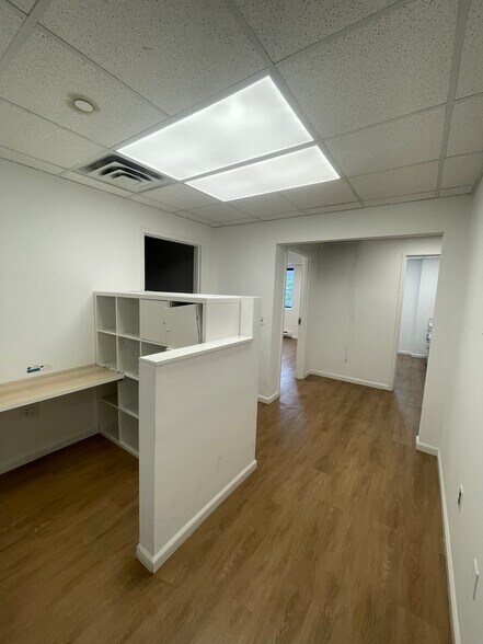 More Photos Of 115 Christopher Columbus Dr, Jersey City Medical For Lease