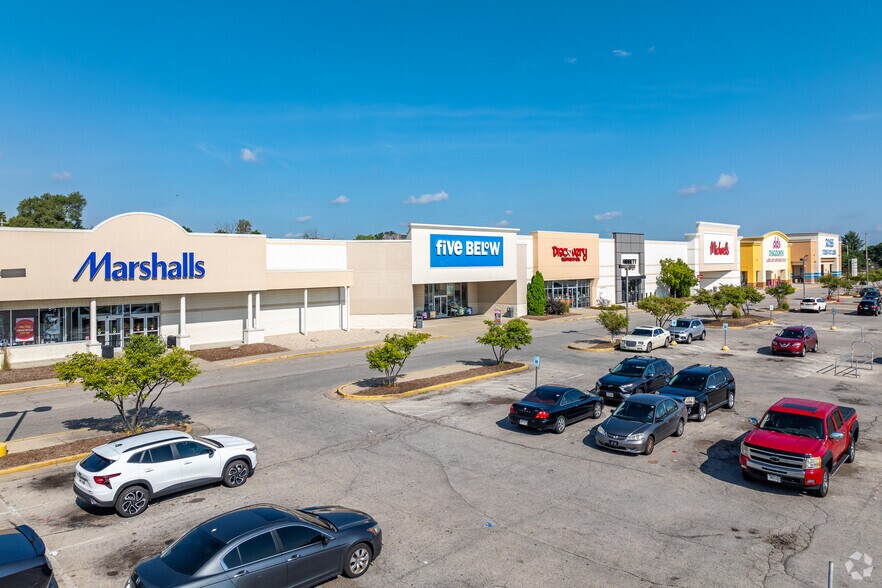 More Photos Of 3511 S 27th, Milwaukee Fast Food For Sale